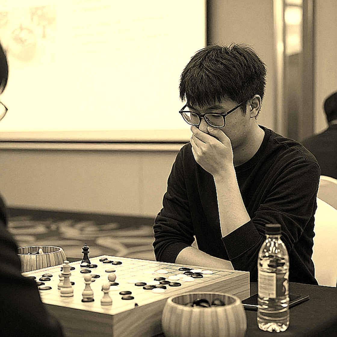 Master Class Vol. 20 – Bent Larsen: Khi 'Vũ khí 60 phút' của Carlsen trở thành lời hứa cho kỳ thủ nghiệp dư
